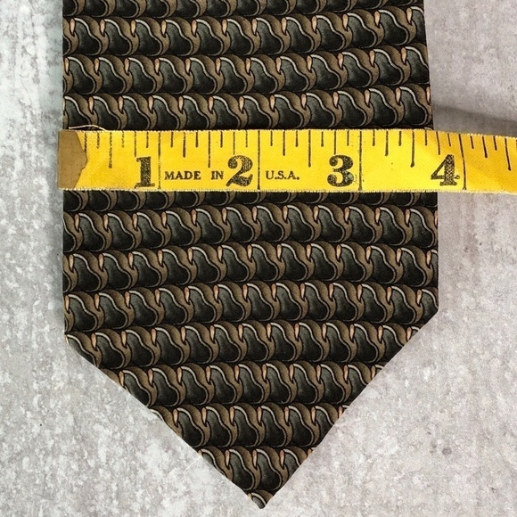 Jimmy V Sugar Ray Leonard Collection Three Tie - Picture 8 of 8